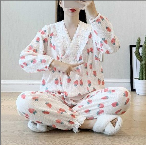 Strawberry/Peach Pajamas Set